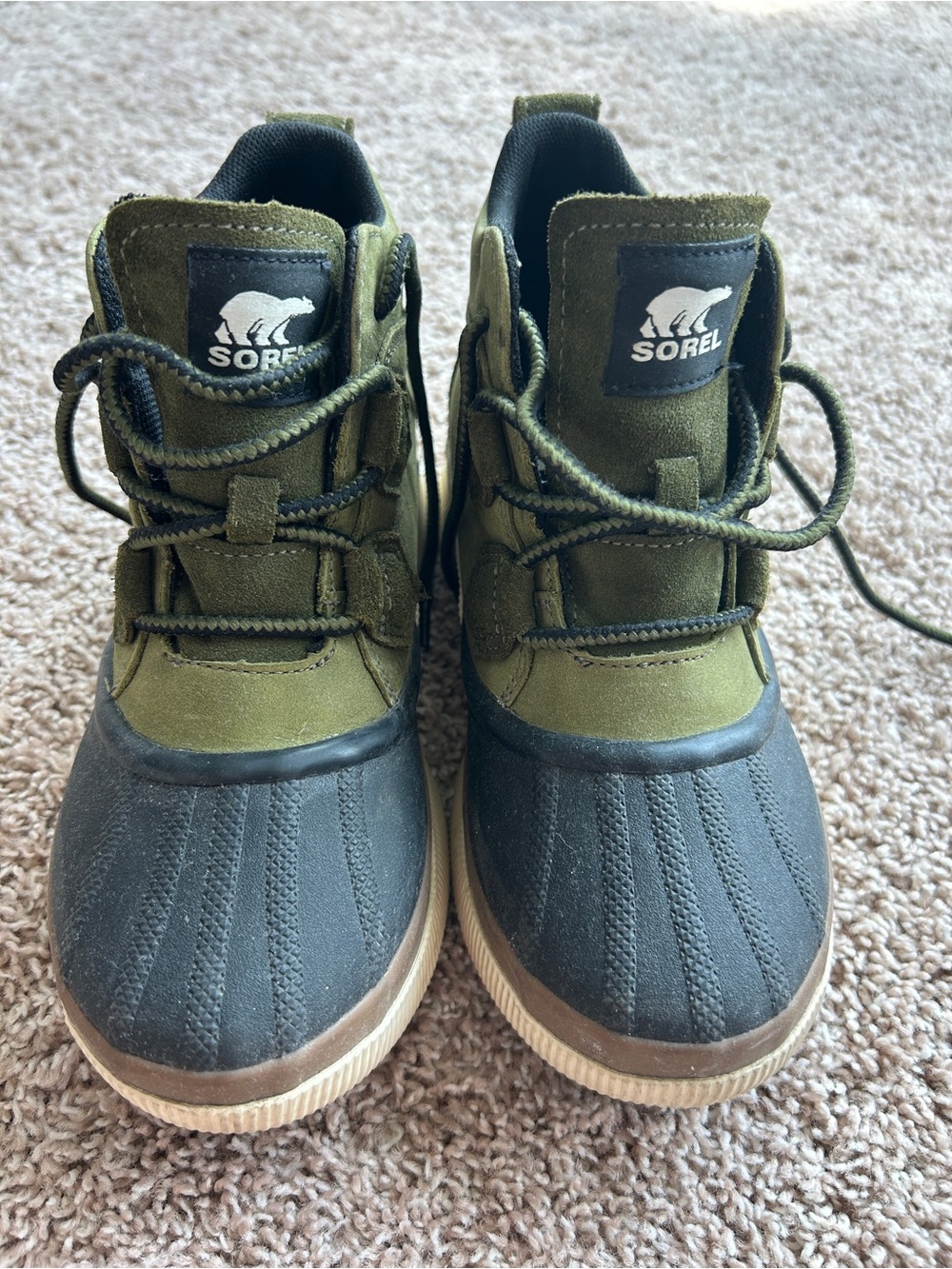 Sorel Women’s Olive Green and Black Waterproof Boots
